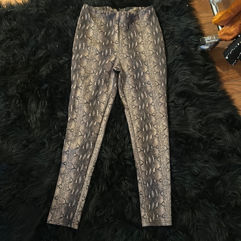 South Moon Under Snakeskin Skinny Pant